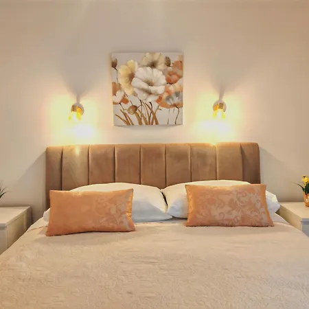 Comfort Lovely Diva 4, Ciovo, Okrug * Τρογκίρ
